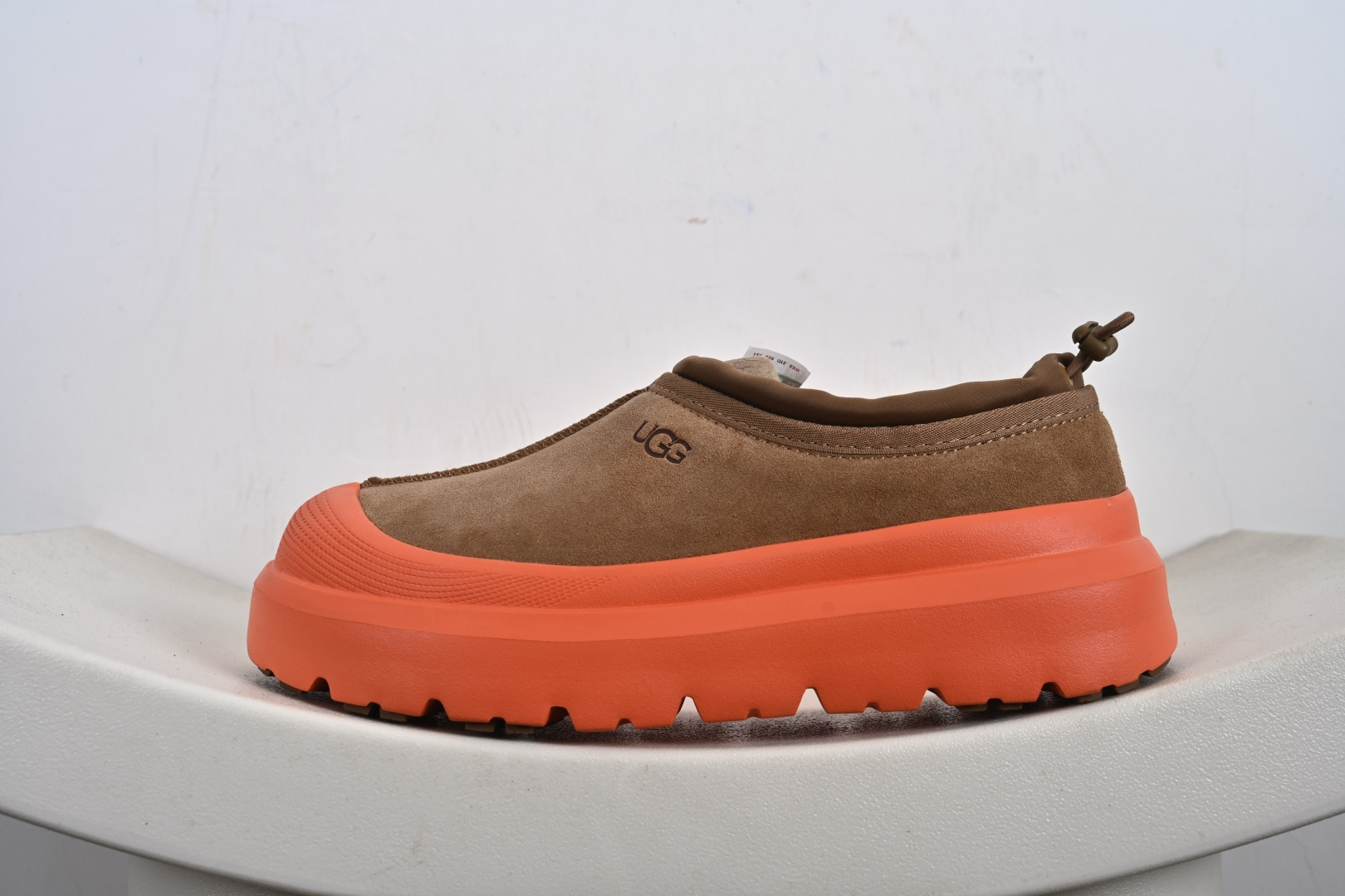 260 UGG “塔斯曼低筒” 王一博同款 4cm厚底 低筒 M/1144096