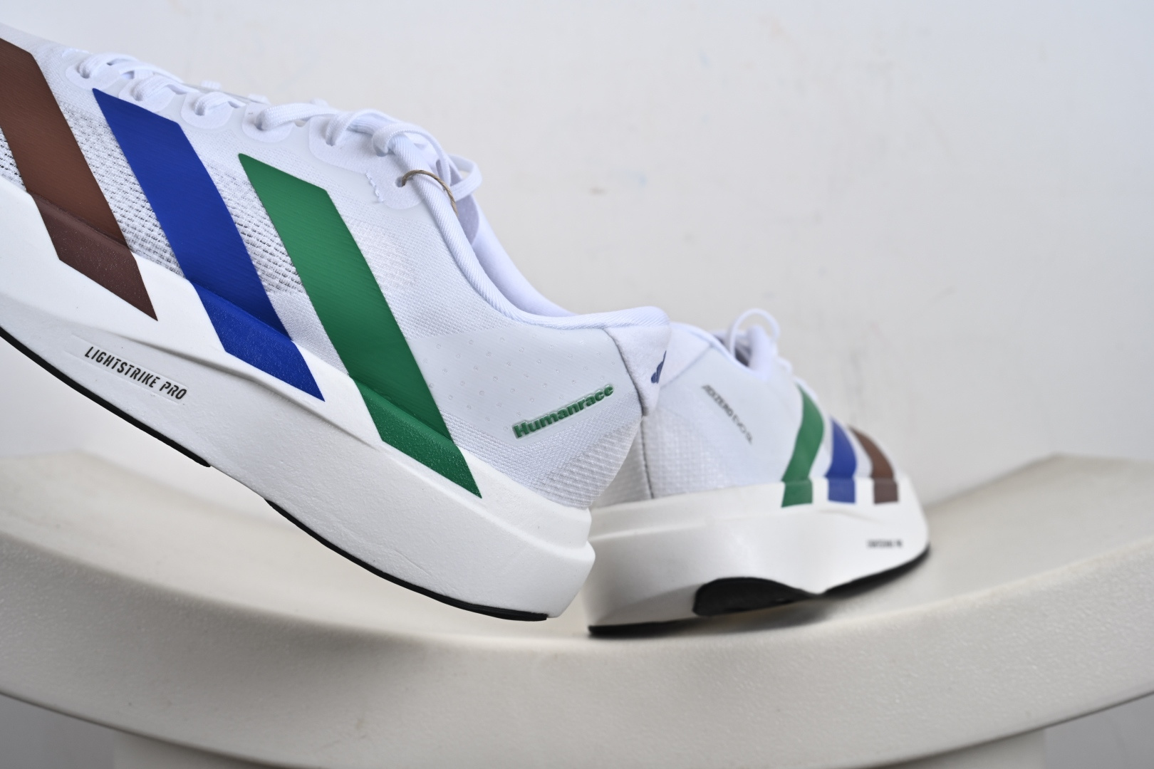 220 Adidas Adizero Evo SL 阿迪超轻透气缓震跑鞋 JP7147 JS1183 JP7149 JR5841 JR5840 JR3414 JP3416 JR3415 JQ4576 JQ4578 KI3393