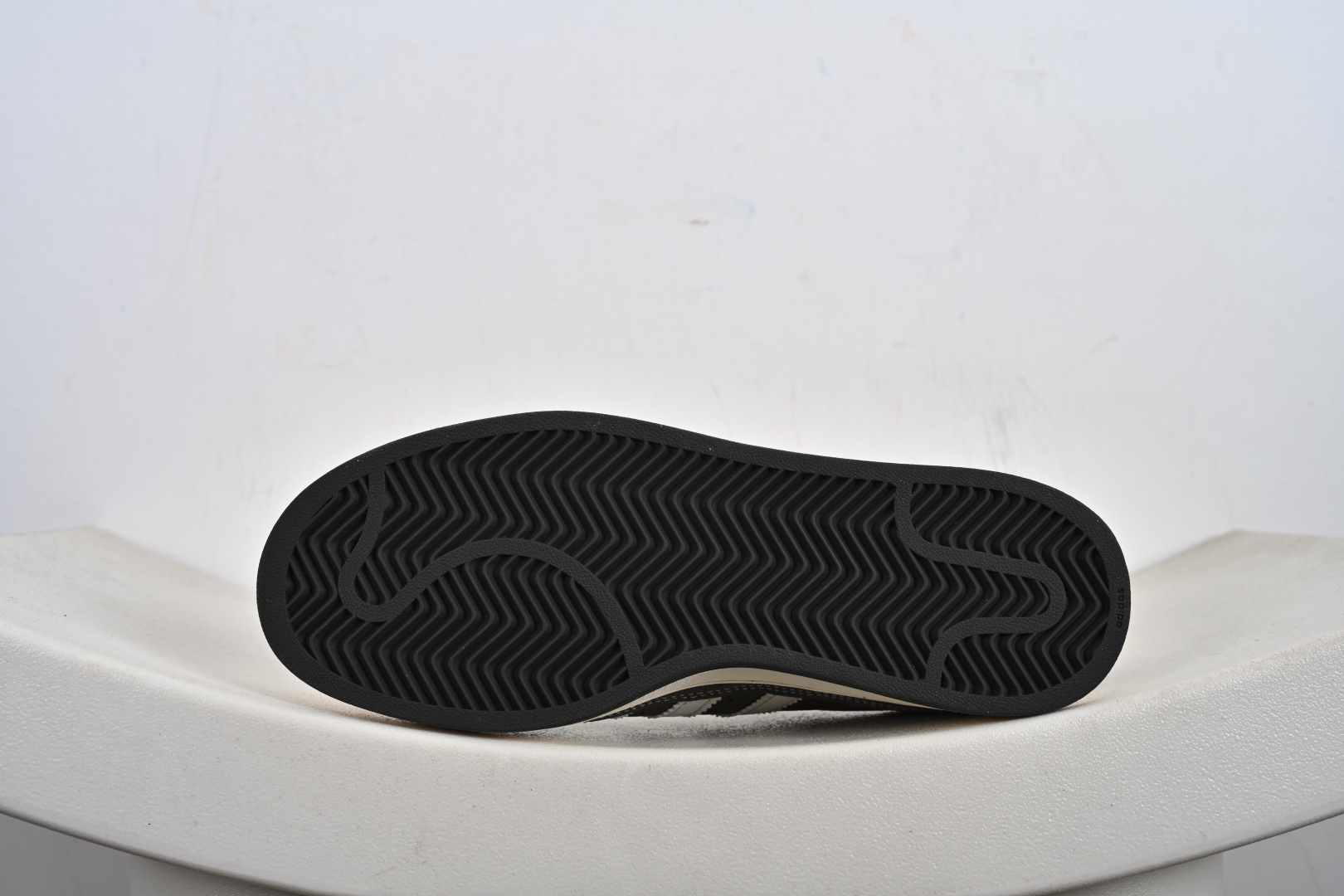 130 Adidas Originals Super 复古民族风 贝壳头休闲板鞋 JR6991 JR6990