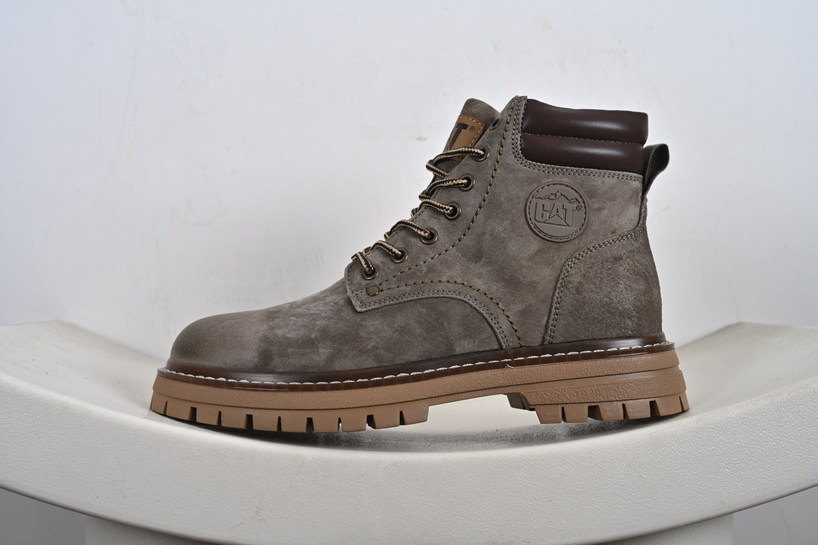 280 CAT 卡特 户外工装靴 P726538 时尚潮流搭配 面料釆用意大利进口磨砂牛皮
