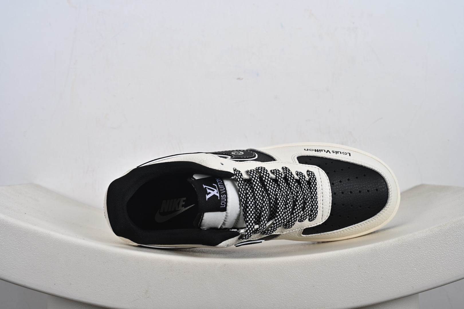 240 定制版 Air Force 1'07 Low 联名 米黑印花 空军一号低帮休闲板鞋 DD1982-321