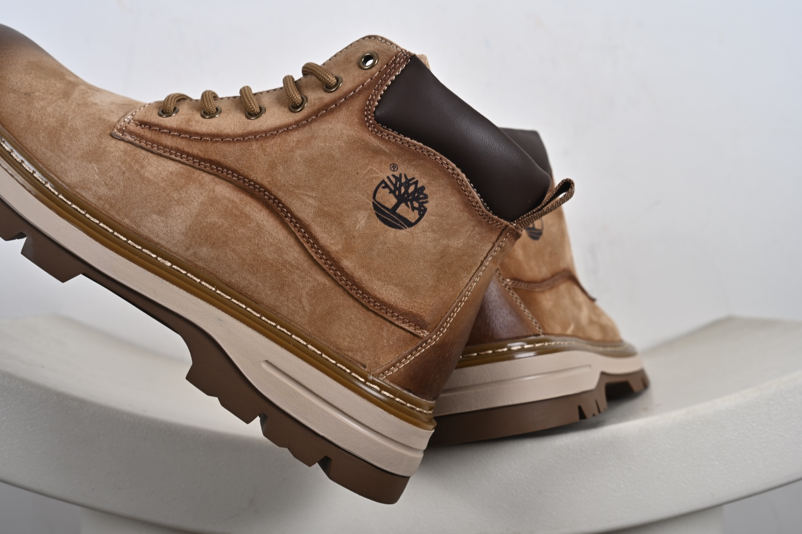 280 Timberland添柏岚/天伯伦 户外中帮休闲大黄靴 TB10033