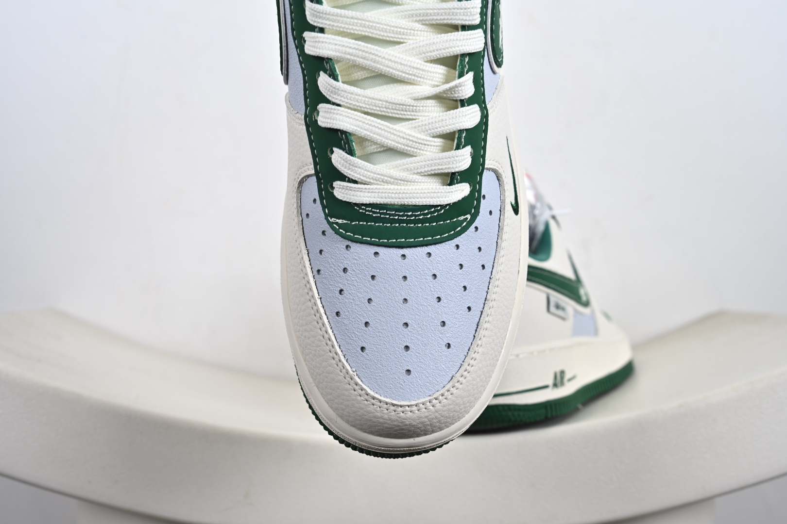 240 NIke Air Force 1 '07 Low 空军一号低帮 运动鞋 休闲鞋 DD1982-305