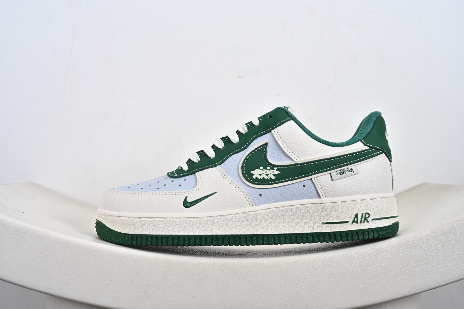 240 NIke Air Force 1 '07 Low 空军一号低帮 运动鞋 休闲鞋 DD1982-305