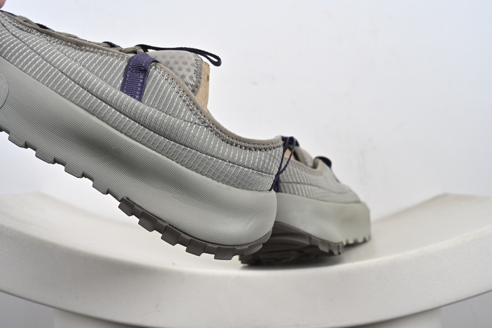 160 The North Face Thermoball Traction 北面冬季加绒透气轻盈休闲套鞋 NFOA8A93-511