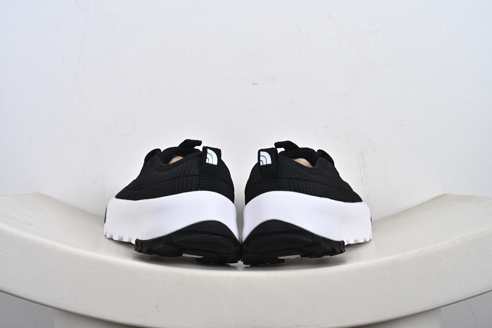 160 The North Face Thermoball Traction 北面冬季加绒透气轻盈休闲套鞋 NFOA8A93-511 NFOA8A93-KX7 NFOA8A9B-LG5 8A9B-KY4