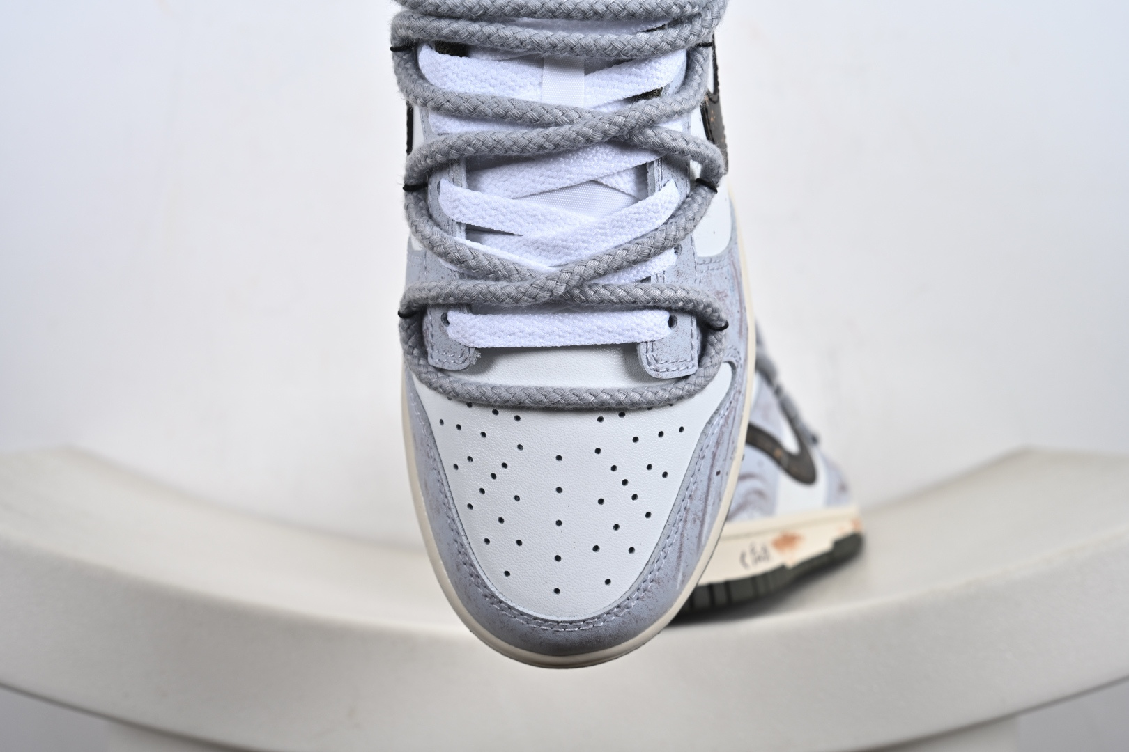 260 NK Dunk Low 素履流金 HF5441-102