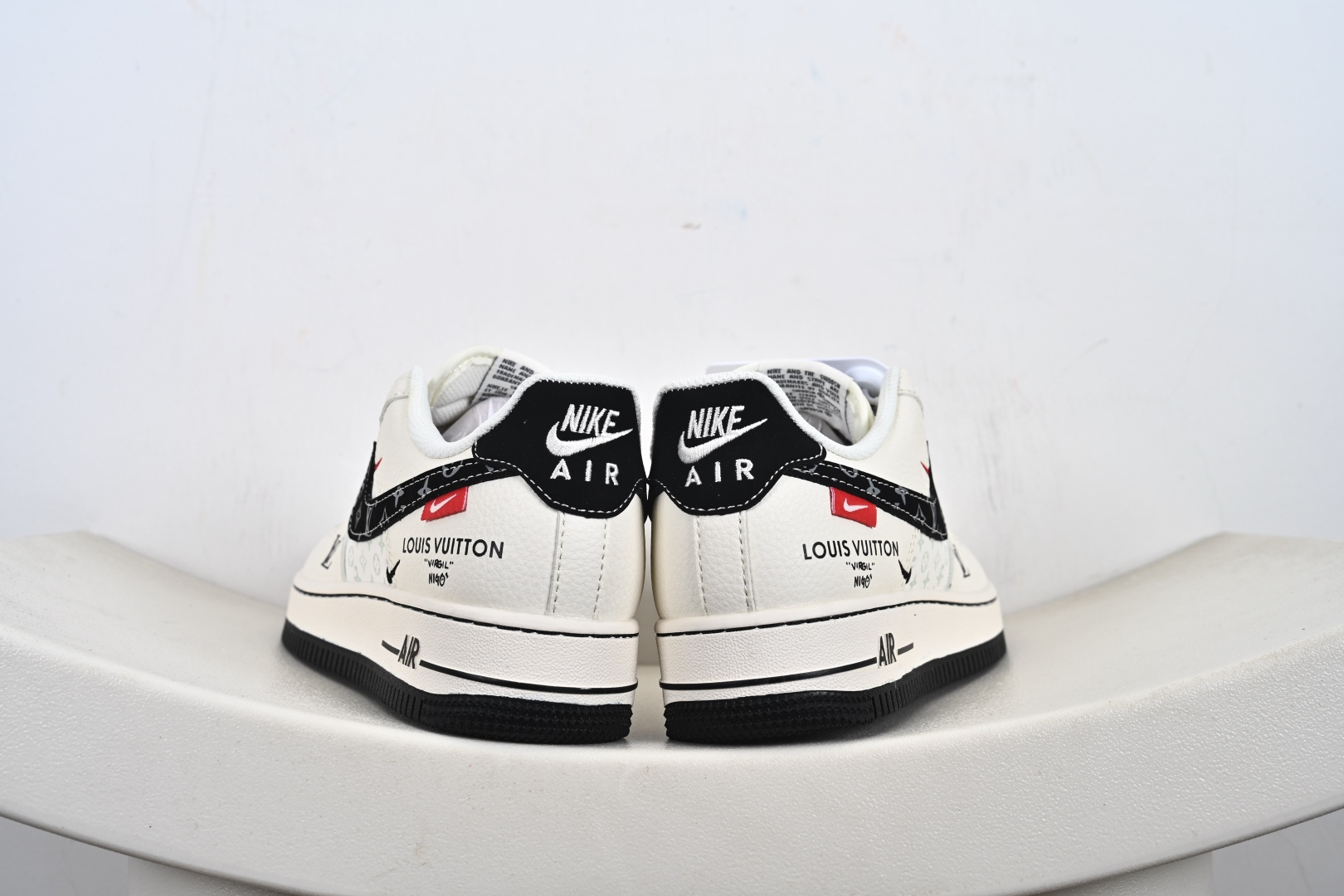 240 定制版 Air Force 1'07 Low 联名 米黑印花勾 空军一号低帮休闲板鞋 MZ9588-809