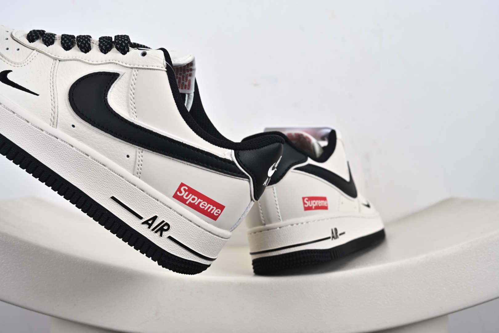 240 NIke AIR FORCE 1'07 LV8 “联名款”空军一号 低帮 运动鞋 JP8028-059