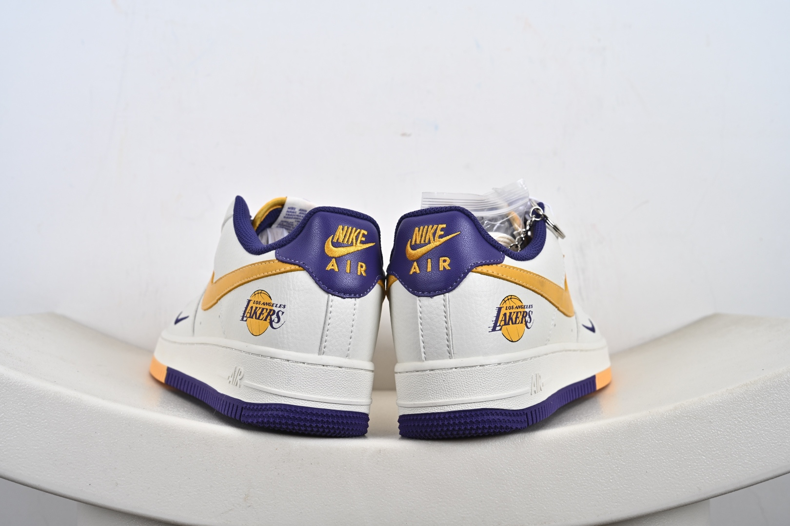 260 Nike Air Force 1 Low NBA湖人 CS5288-006