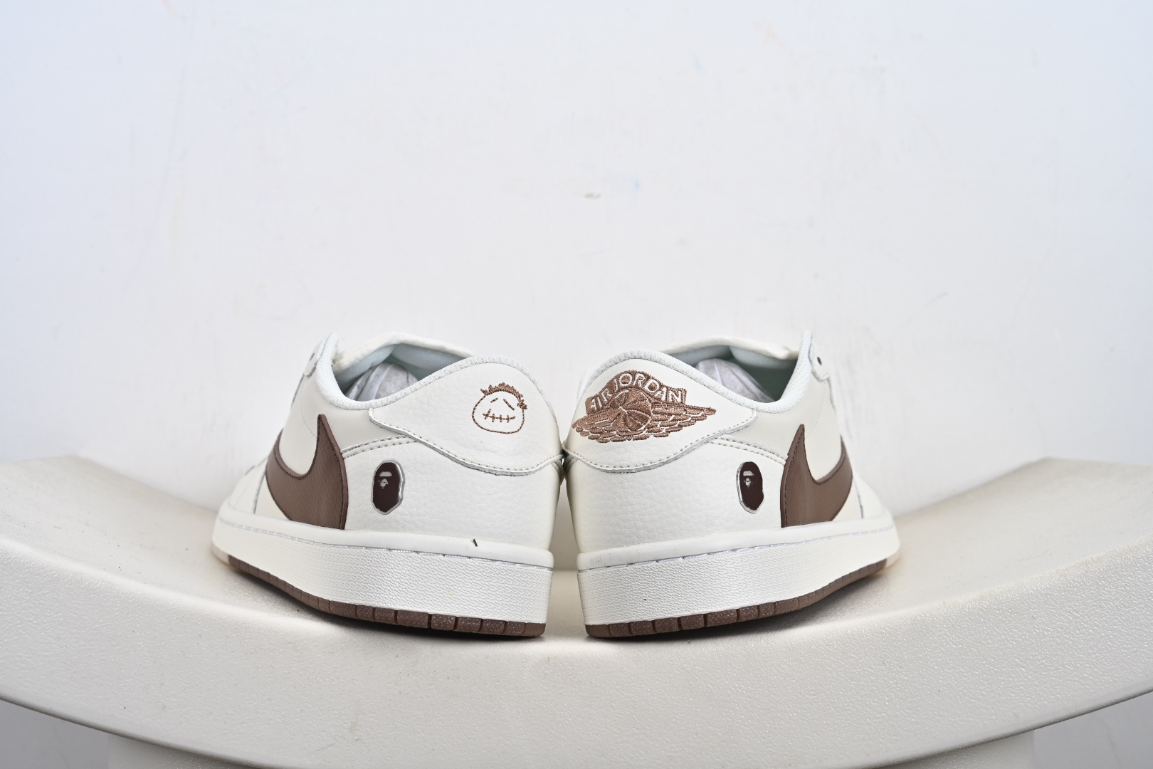 240 Travis Scott x Fragment Design x Jordan Air Jordan 1 Low SP Bape联名——“白棕” DM7866-108