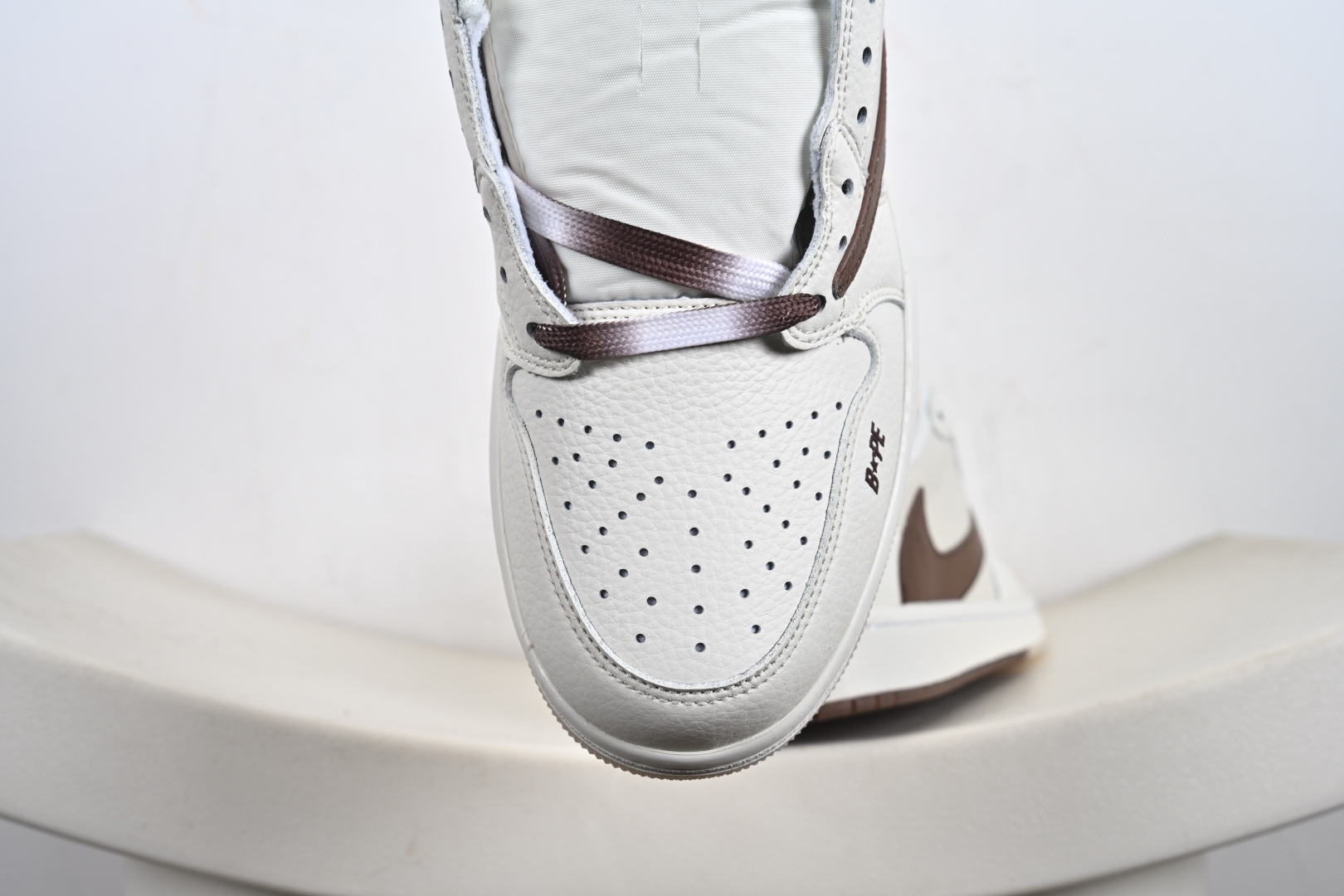 240 Travis Scott x Fragment Design x Jordan Air Jordan 1 Low SP Bape联名——“白棕” DM7866-108