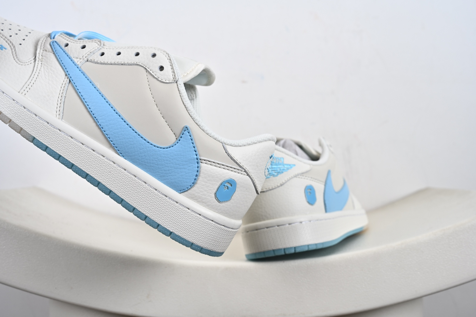 240 Travis Scott x Fragment Design x Jordan Air Jordan 1 Low SP Bape联名——“白蓝” DM7866-107