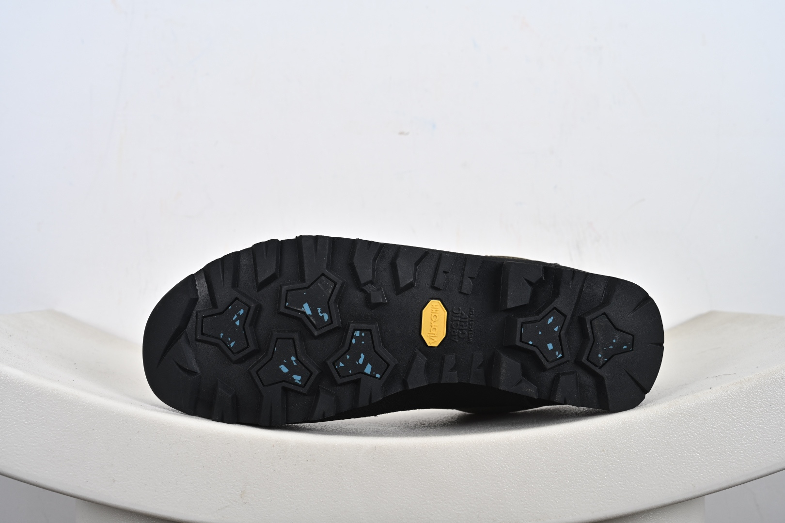 260 CRISPI Monaco 摩纳哥 登山鞋 意大利户外防水徒步登山鞋春夏男摩纳哥登山靴-Chinese UA Cheap High Quatity Brand Clothes Bags handbags Sneakers wholesale wholesaler seller from China Factory suppliers Fashion Clothing Shoes best Quality Beautiful Price 260 CRISPI Monaco 摩纳哥 登山鞋 意大利户外防水徒步登山鞋春夏男摩纳哥登山靴