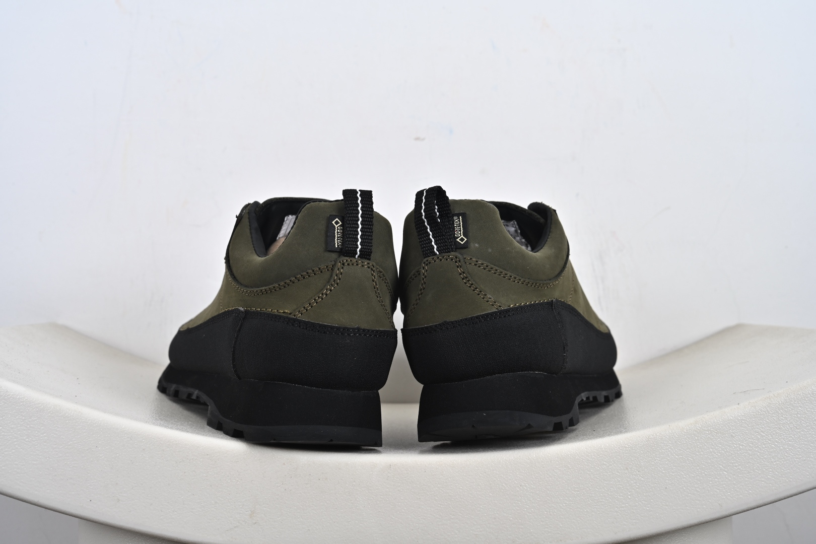 260 CRISPI Monaco 摩纳哥 登山鞋 意大利户外防水徒步登山鞋春夏男摩纳哥登山靴-Chinese UA Cheap High Quatity Brand Clothes Bags handbags Sneakers wholesale wholesaler seller from China Factory suppliers Fashion Clothing Shoes best Quality Beautiful Price 260 CRISPI Monaco 摩纳哥 登山鞋 意大利户外防水徒步登山鞋春夏男摩纳哥登山靴