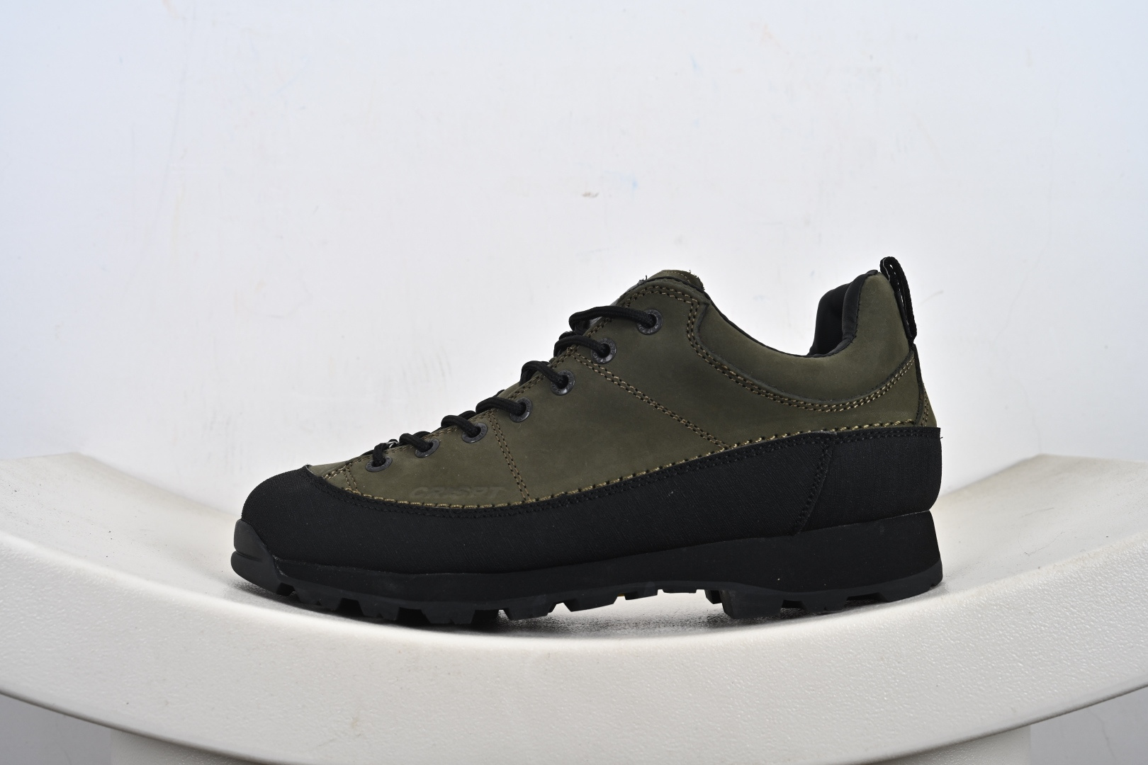 260 CRISPI Monaco 摩纳哥 登山鞋 意大利户外防水徒步登山鞋春夏男摩纳哥登山靴-Chinese UA Cheap High Quatity Brand Clothes Bags handbags Sneakers wholesale wholesaler seller from China Factory suppliers Fashion Clothing Shoes best Quality Beautiful Price 260 CRISPI Monaco 摩纳哥 登山鞋 意大利户外防水徒步登山鞋春夏男摩纳哥登山靴