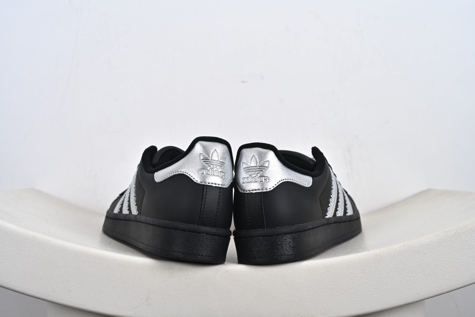 140 Adidas Originals Superstar 2025全新版本 EG4959