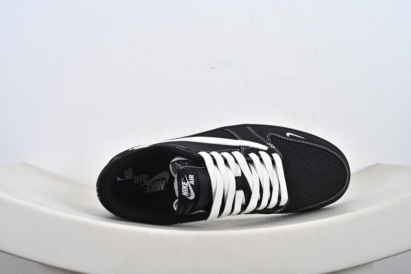 260 定制版 ACW x Travis Scott x Air Jordan 1 Low ACW x AJ1 低帮 黑白倒钩 AC1808-191