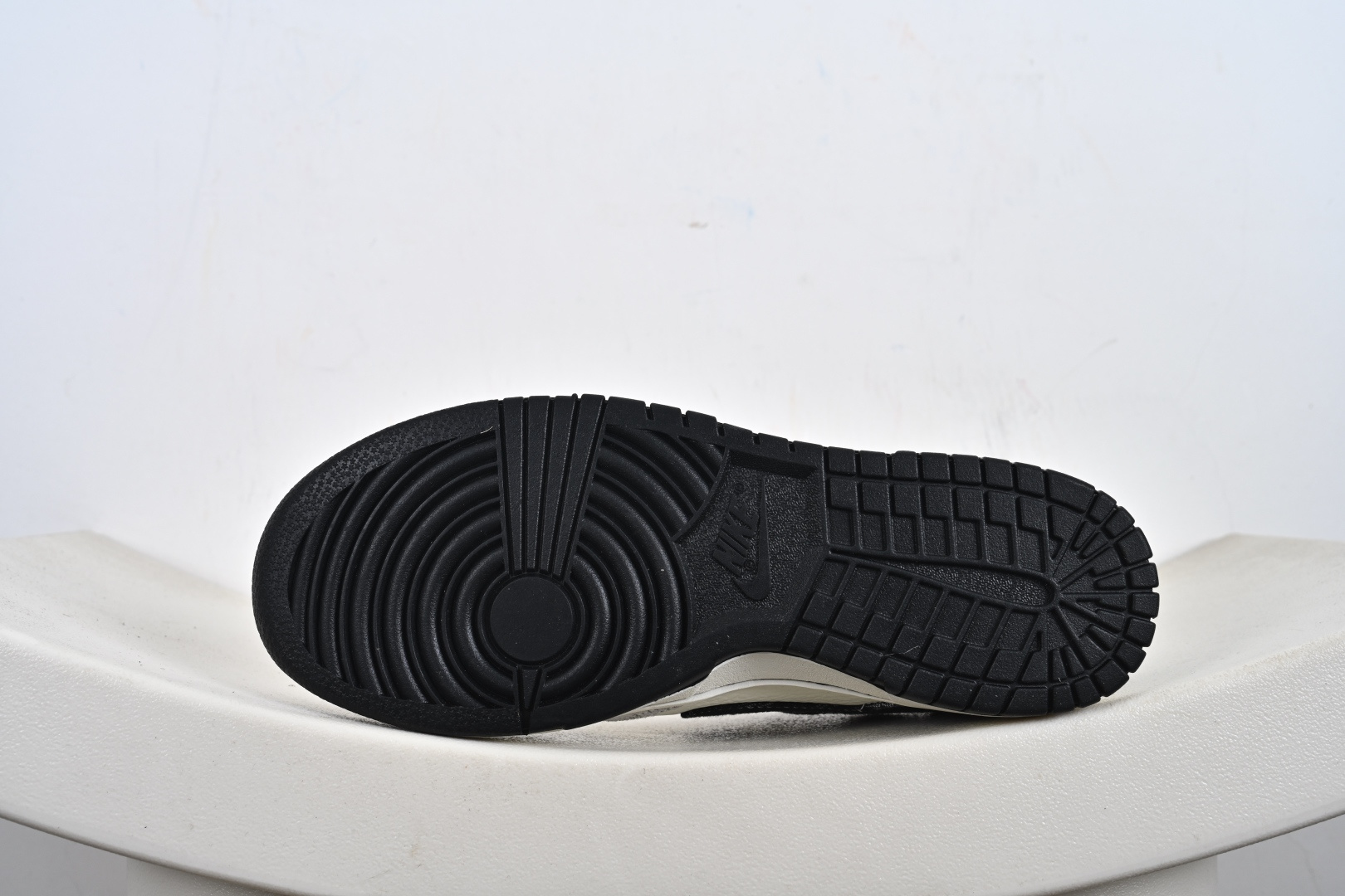 260 定制版 Nike SB Dunk Low LV联名 拼接牛仔 高端定制 低帮休闲板鞋 SC0601-471