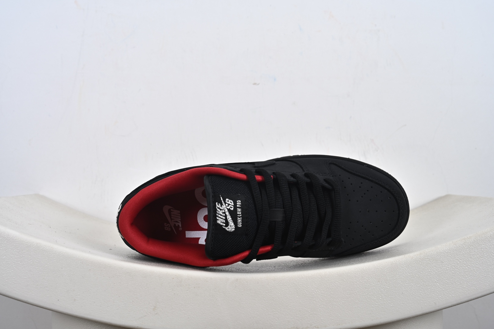 200 Supreme x Nk Dunk SB Dunk Low 联名亚洲限定黑红 HQ8487-001