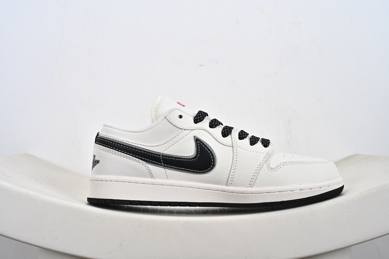 260 Nike Air Jordan 1 Low AJ1乔1低帮休闲板鞋 XX3168-172-Chinese UA Cheap High Quatity Brand Clothes Bags handbags Sneakers wholesale wholesaler seller from China Factory suppliers Fashion Clothing Shoes best Quality Beautiful Price 260 Nike Air Jordan 1 Low AJ1乔1低帮休闲板鞋 XX3168-172