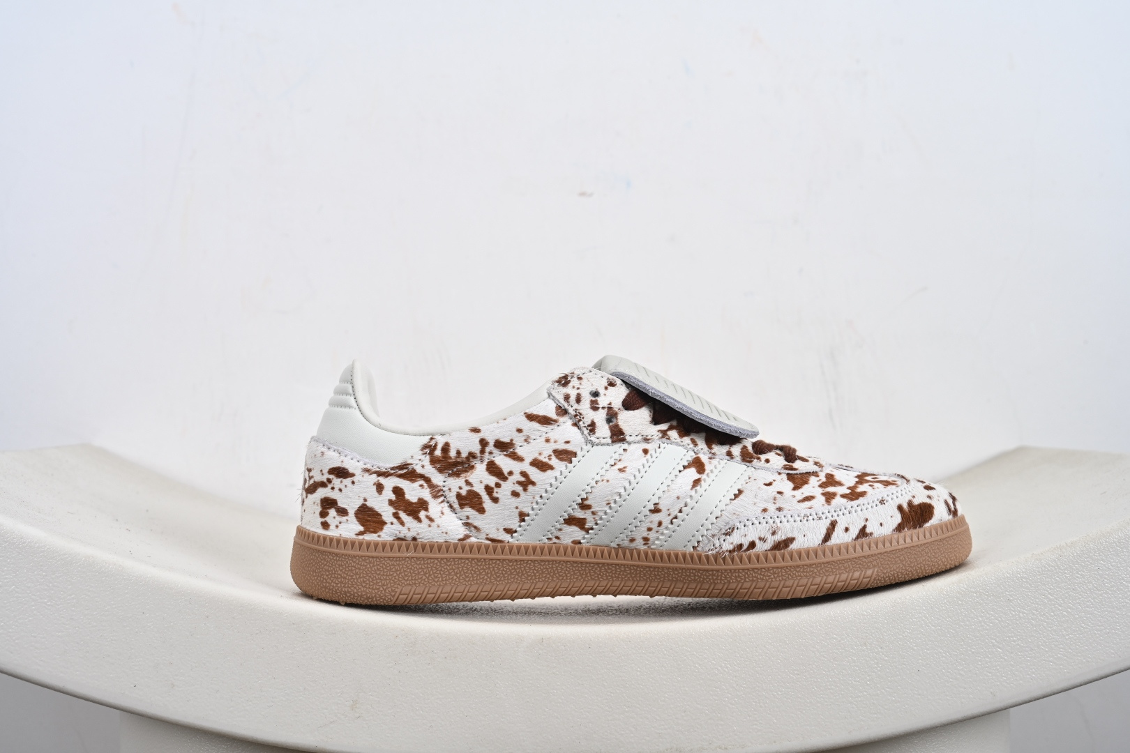 180 adidas SAMBA LT 德训鞋 高端定制桑巴系列 细节完美 舒适百搭 低帮休闲板鞋 JS3931