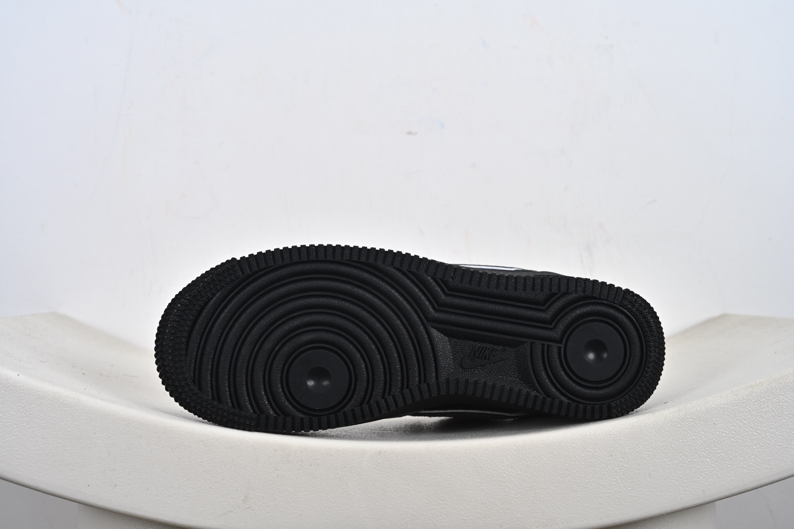 240 Nike Air Force 1 Low 麂皮黑灰 ZH0316-133-Chinese UA Cheap High Quatity Brand Clothes Bags handbags Sneakers wholesale wholesaler seller from China Factory suppliers Fashion Clothing Shoes best Quality Beautiful Price 240 Nike Air Force 1 Low 麂皮黑灰 ZH0316-133