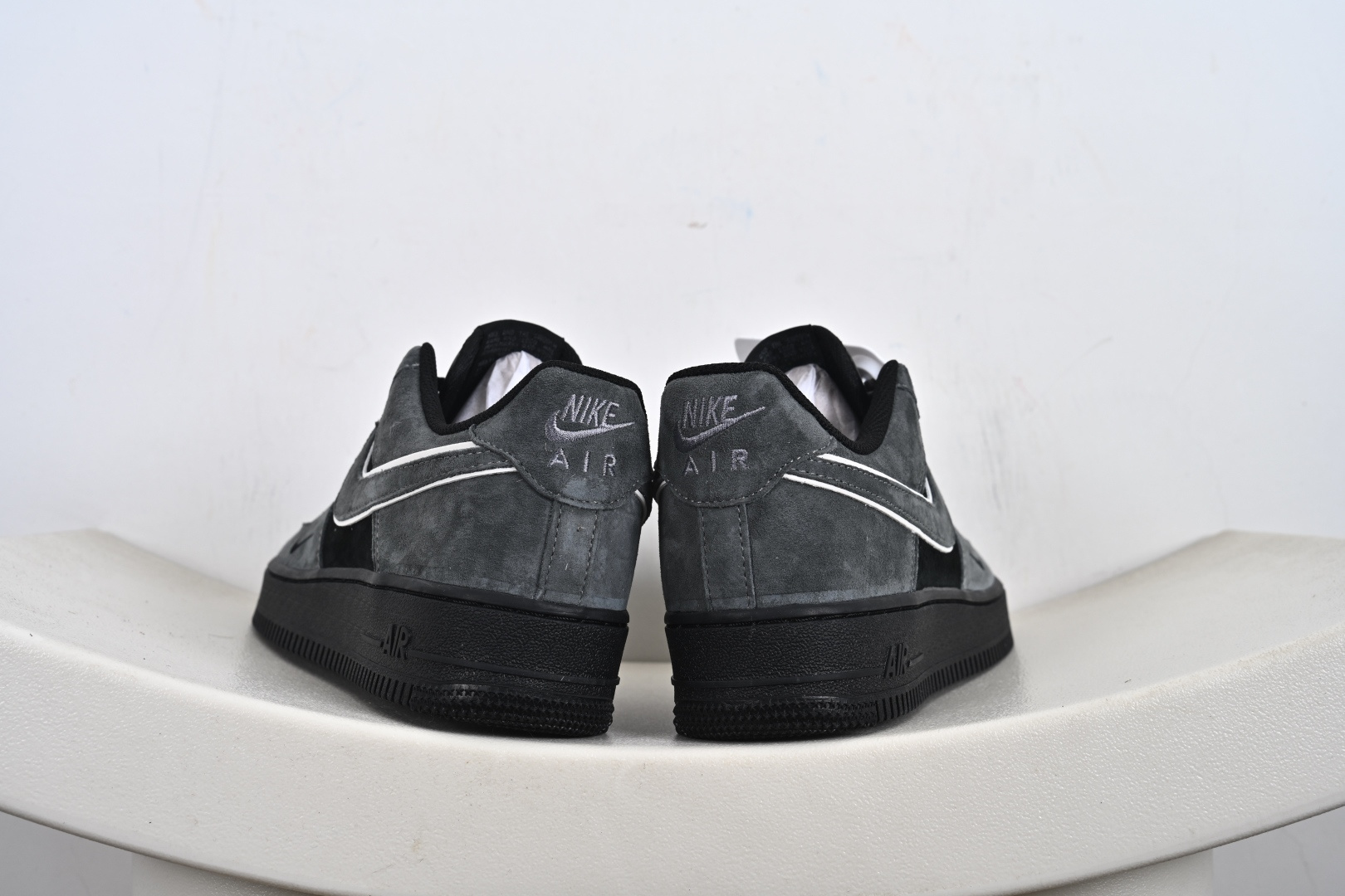 240 Nike Air Force 1 Low 麂皮黑灰 ZH0316-133-Chinese UA Cheap High Quatity Brand Clothes Bags handbags Sneakers wholesale wholesaler seller from China Factory suppliers Fashion Clothing Shoes best Quality Beautiful Price 240 Nike Air Force 1 Low 麂皮黑灰 ZH0316-133