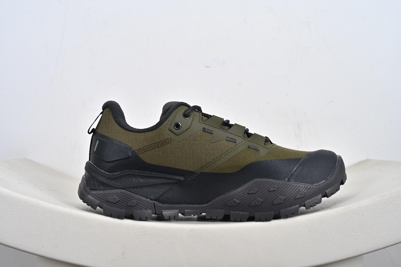 320 北面THE NORTH FACE SUMMIT VECTIV 柔软舒适防滑耐磨 低帮 越野跑步鞋 NF0A8AEG WUO-075