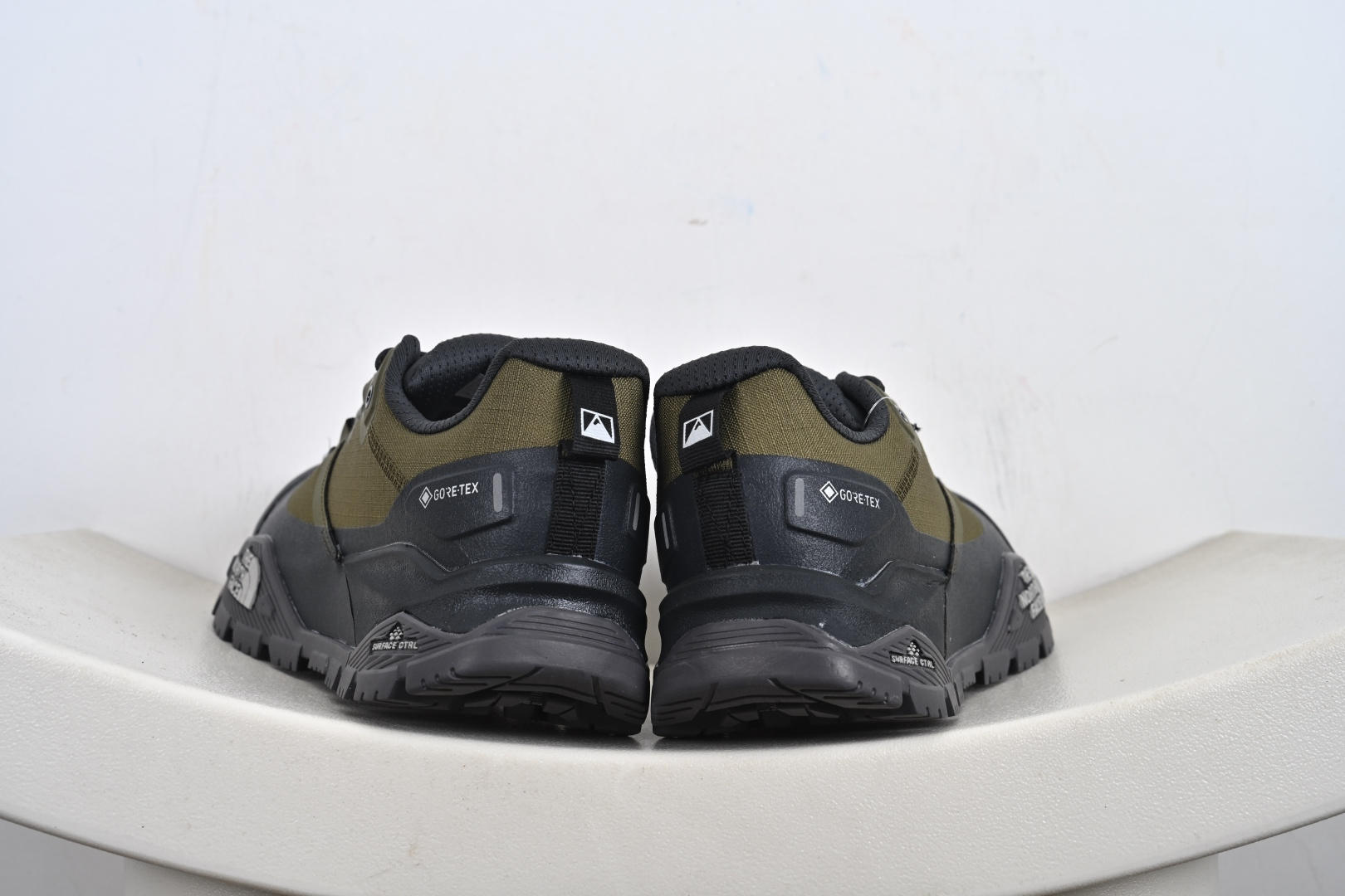 320 北面THE NORTH FACE SUMMIT VECTIV 柔软舒适防滑耐磨 低帮 越野跑步鞋 NF0A8AEG WUO-075