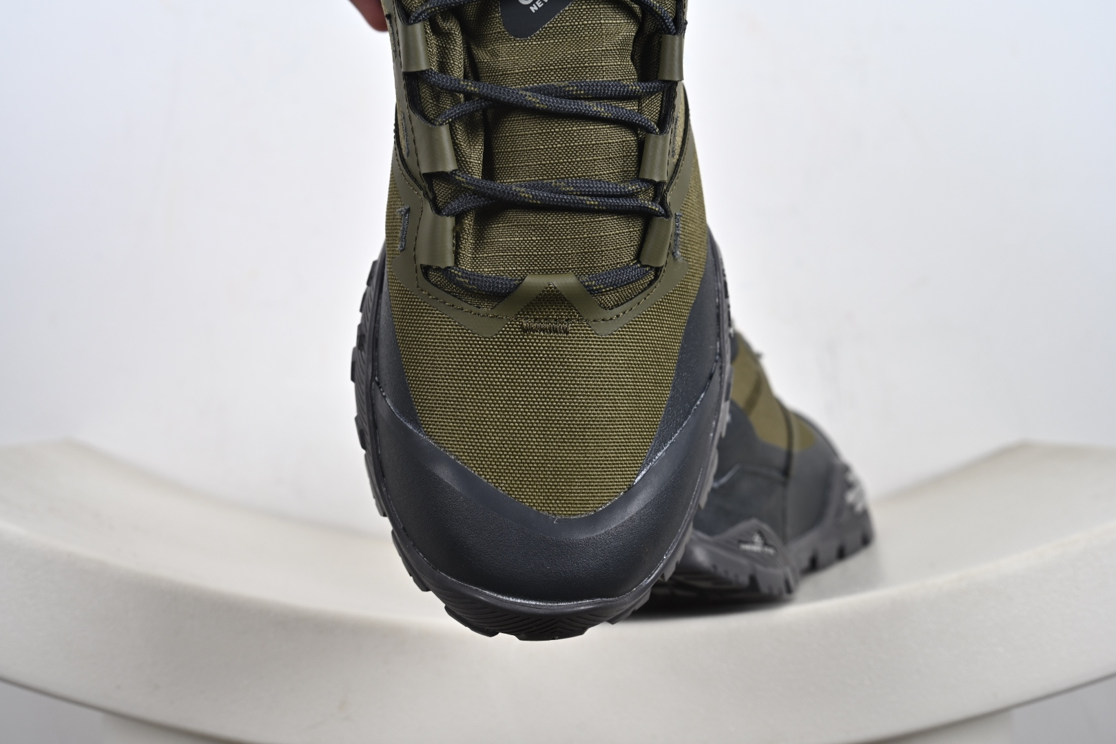 320 北面THE NORTH FACE SUMMIT VECTIV 柔软舒适防滑耐磨 低帮 越野跑步鞋 NF0A8AEG WUO-075