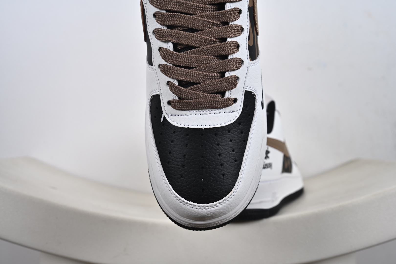 200 Nike Air Force 1 '07 Low “斯图西联名——白黑绿勾”空军一号 XJ9168-002