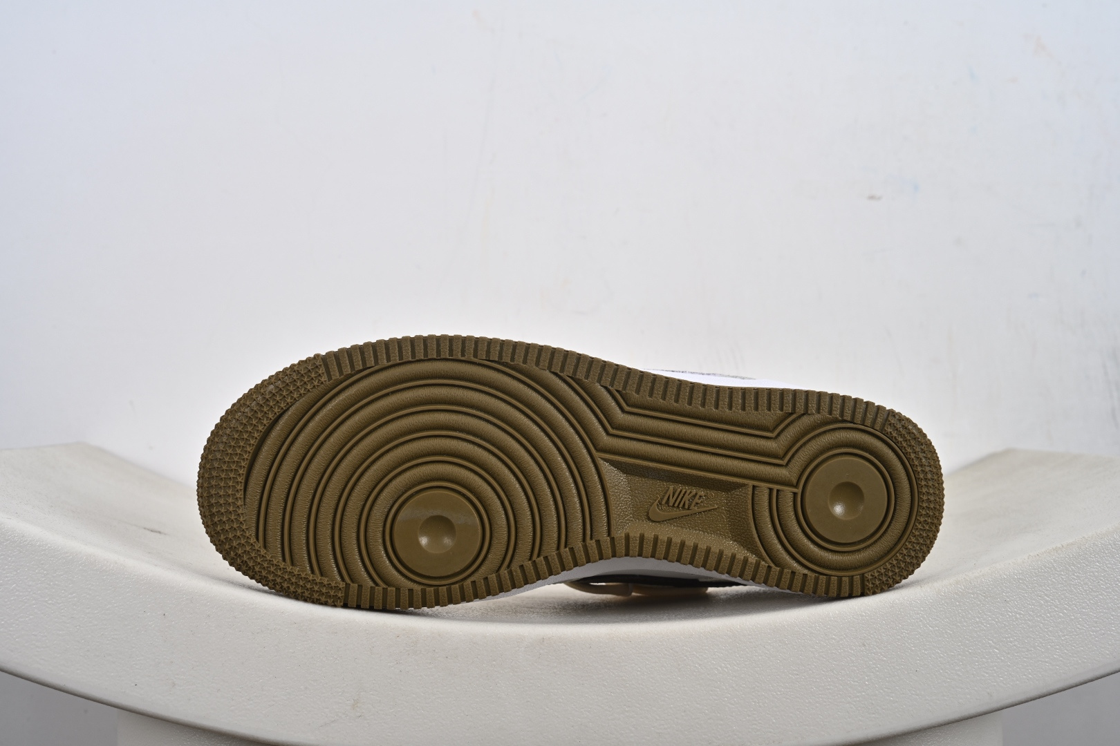 240 Nk Air Force 1'07 Low 空军一号低帮休闲板鞋 ZH0316-094