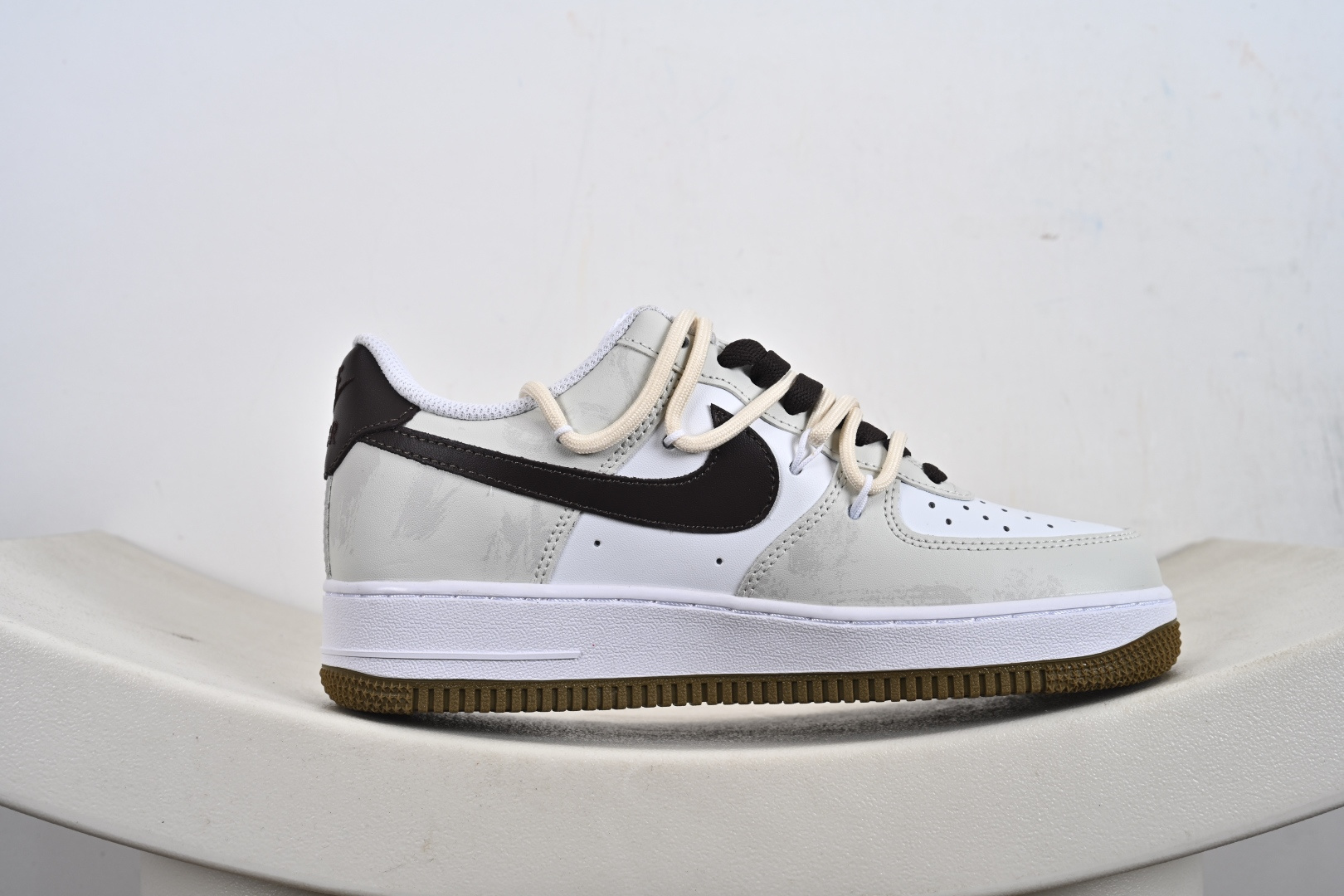 240 Nk Air Force 1'07 Low 空军一号低帮休闲板鞋 ZH0316-094