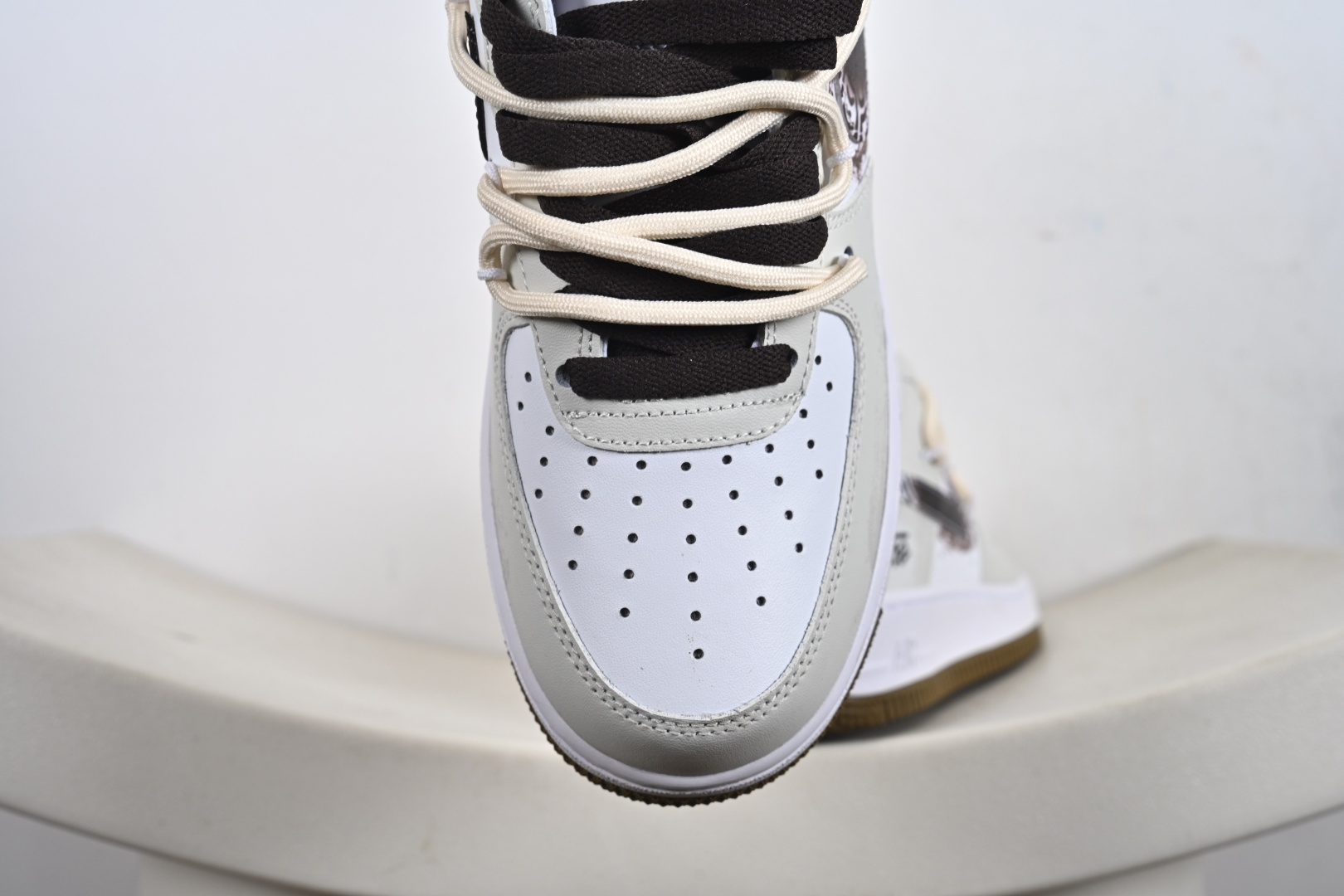 240 Nk Air Force 1'07 Low 空军一号低帮休闲板鞋 ZH0316-094