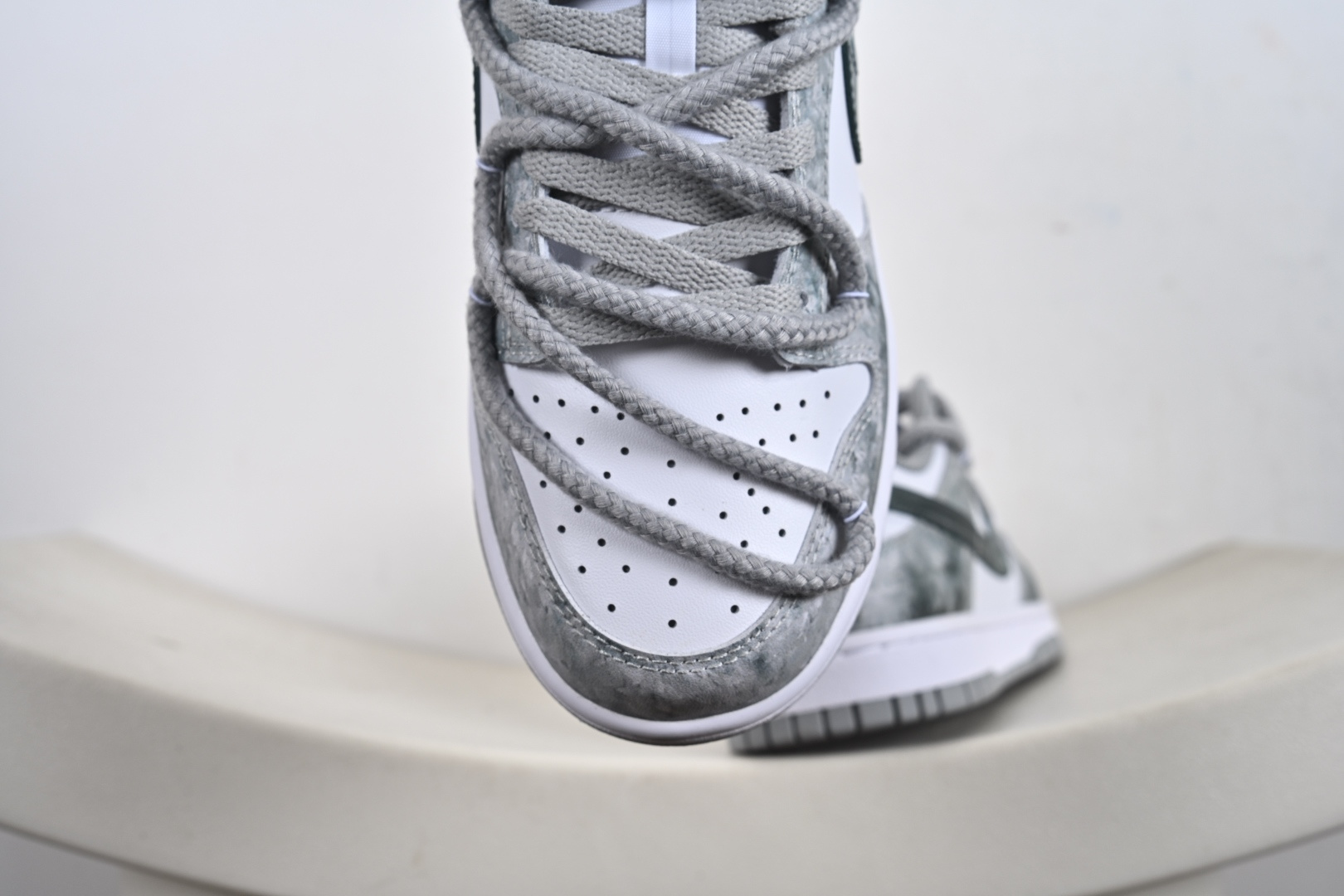 260 NIKE DUNK LOW RETRO 凝灰纪元 灰色 绑带联名款 耐克 低帮休闲运动板鞋 HF5441-105