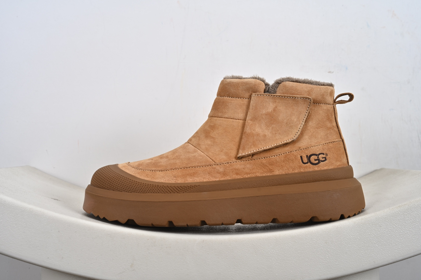280 最新 改版新款 平台外贸专供 UGG ULTRA MINI PLATFORM 男士短靴冬季中性雪地鞋 U6337M