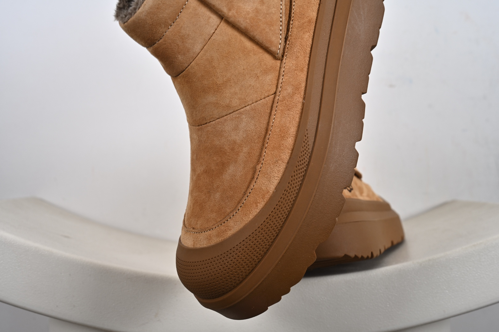 280 最新 改版新款 平台外贸专供 UGG ULTRA MINI PLATFORM 男士短靴冬季中性雪地鞋 U6337M