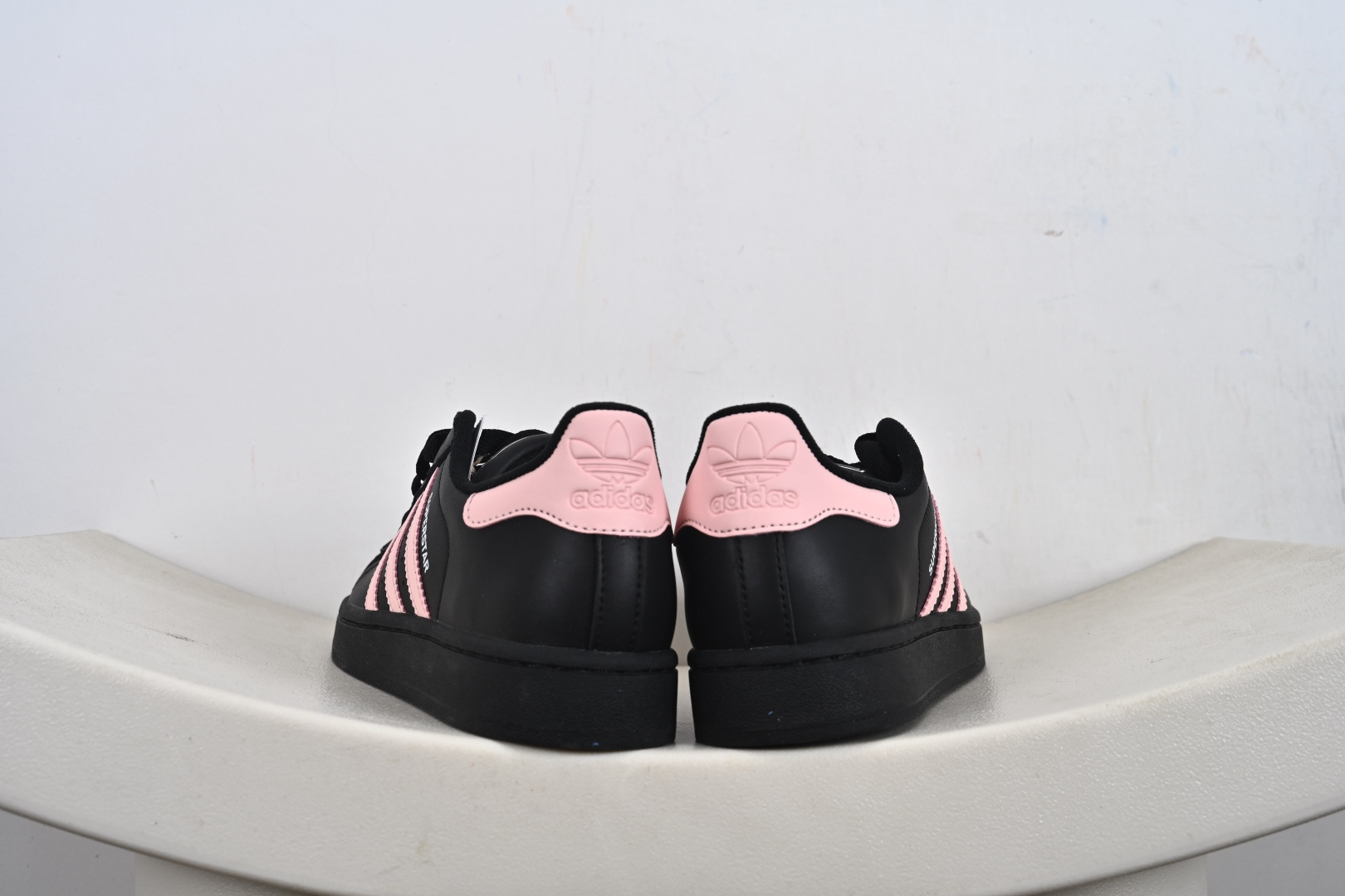 130 Adidas Originals Superstar 2025全新版本 贝壳头 JH9977