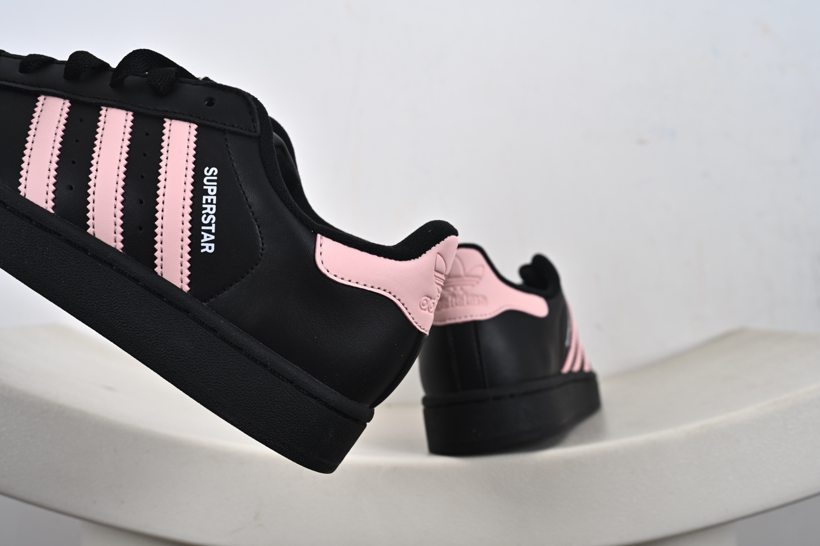 130 Adidas Originals Superstar 2025全新版本 贝壳头 JH9977