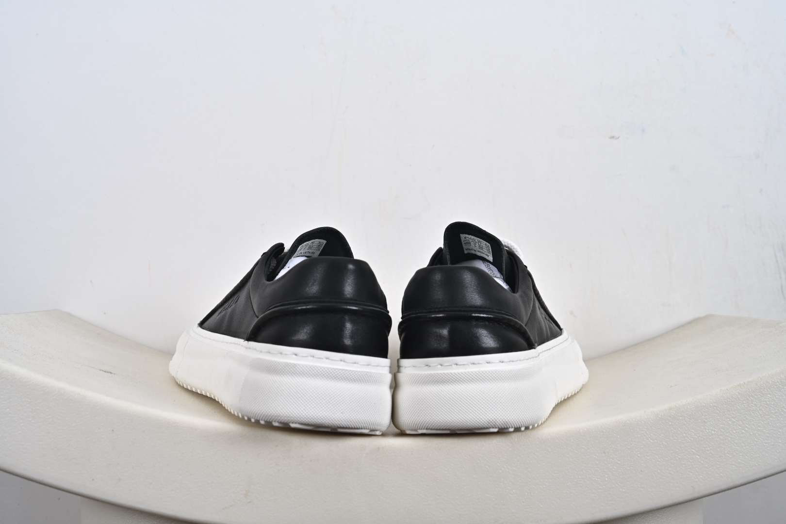 300 ECCO爱步男士休闲小白鞋 简单耐看清爽版型 百搭休闲板鞋 503198