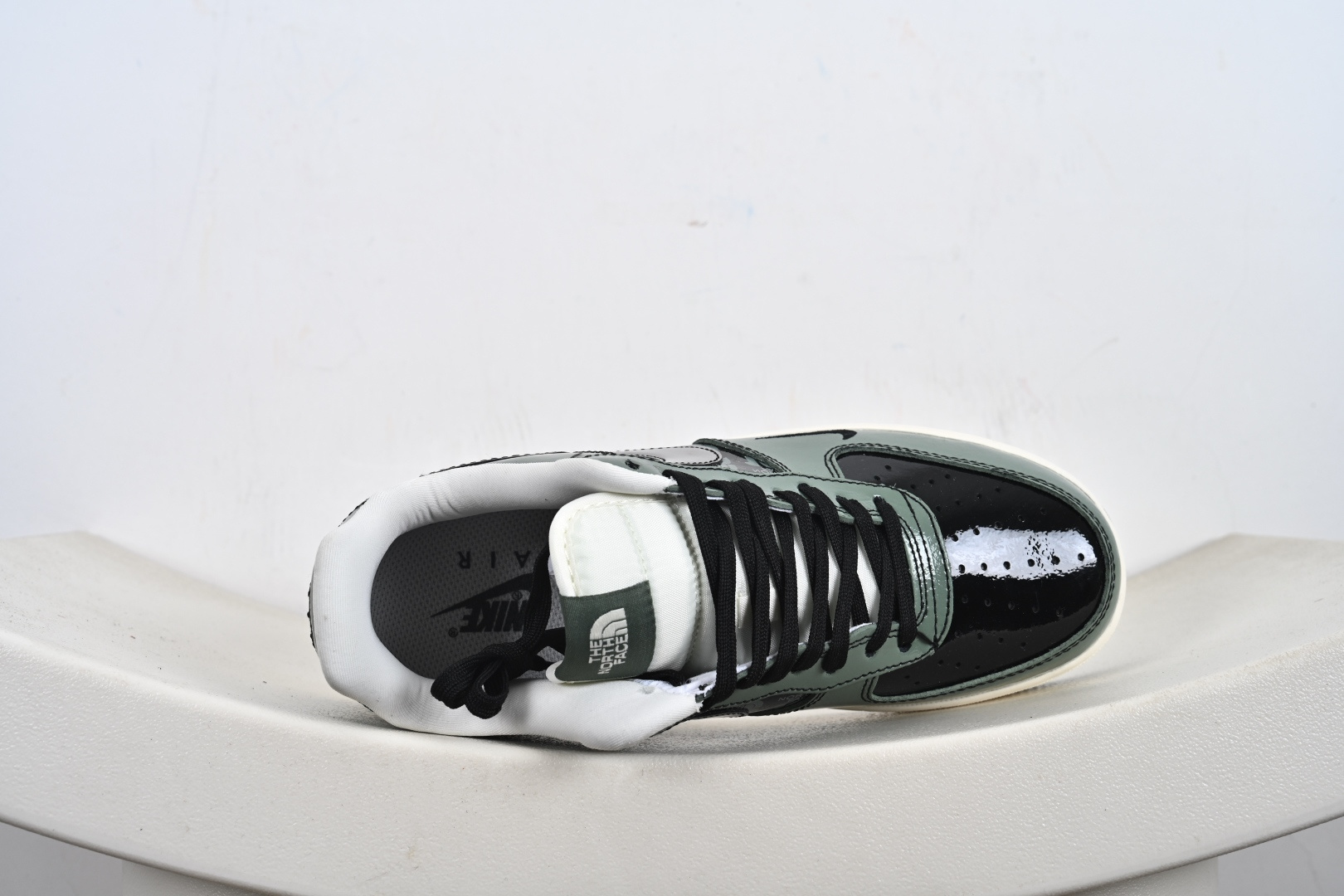 240 高端定制Nike Air Force 1 '07 Low “北面联名---军绿色” DF0188-100