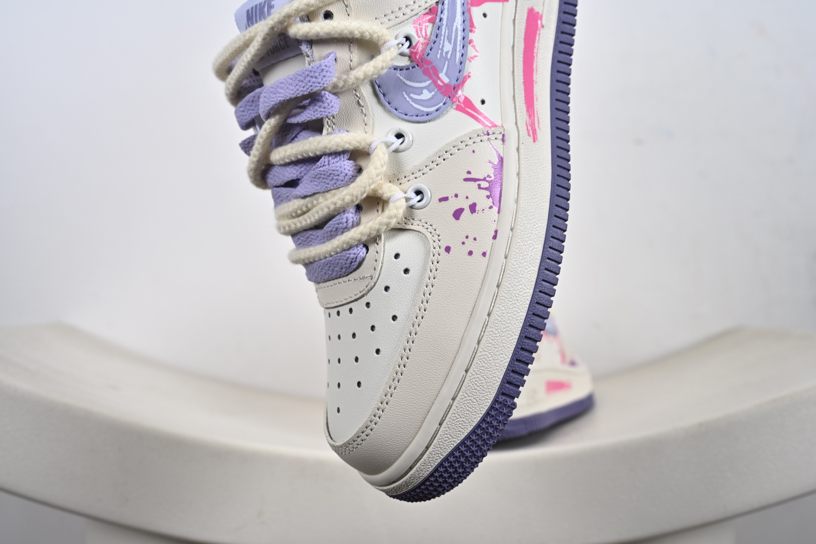240 手绘涂鸦“紫粉表白”Nike Air Force 1 “Confession”空军一号定制板鞋 BD7701-220