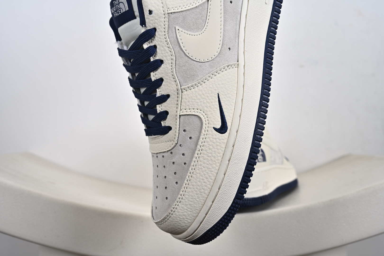 240 The North Face x Nike Air Force 1 猪八米蓝 DF0188-107