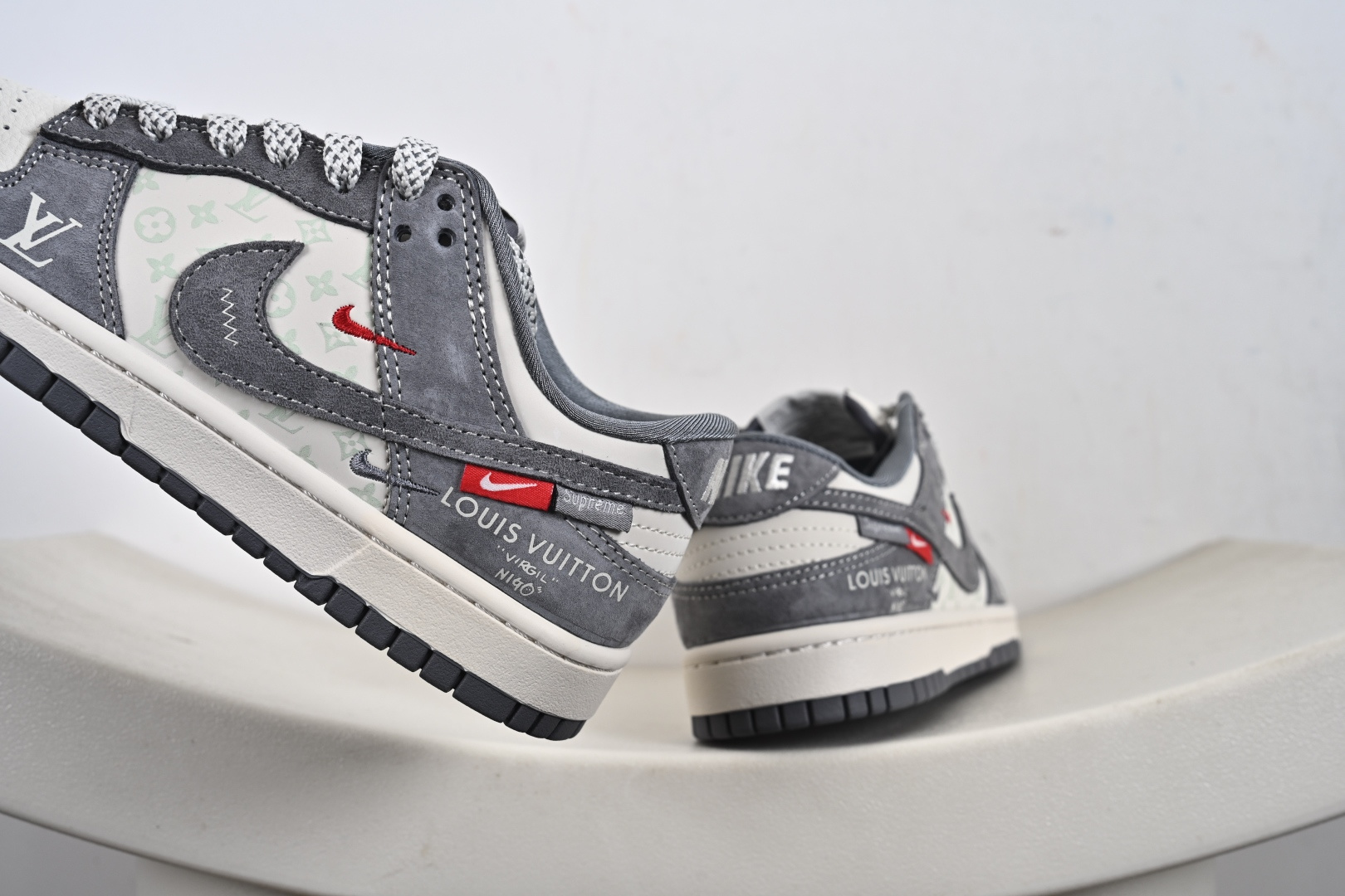 260 定制版 Dunk Low“联名——灰猪八红标” 周年高端定制 低帮休闲板鞋 CX5050-Y13