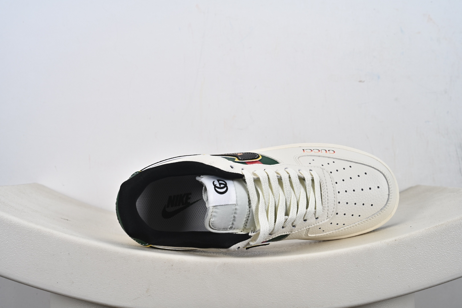 240 定制版 Air Force 1 '07 Low “古驰联名——米黑金边”空军一号 低帮 运动鞋 休闲鞋 DD1982-322