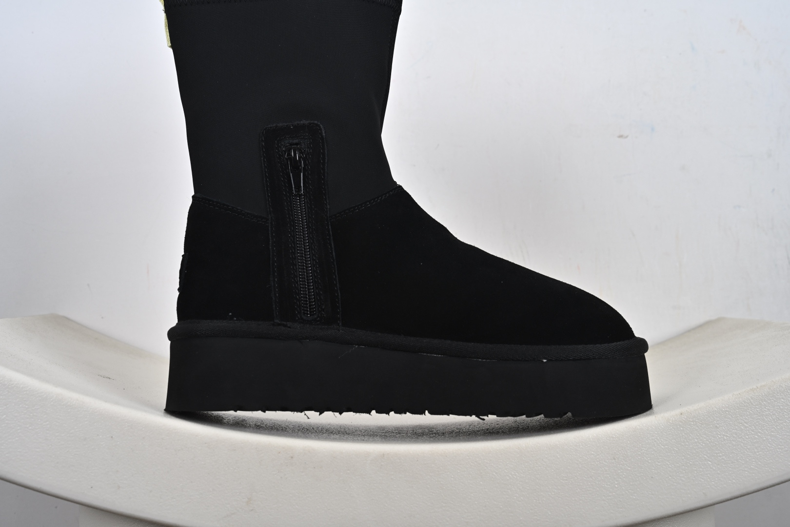 220 经典款 羊皮毛一体雪地靴