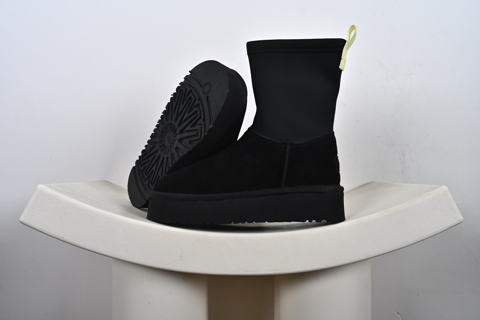 220 经典款 羊皮毛一体雪地靴