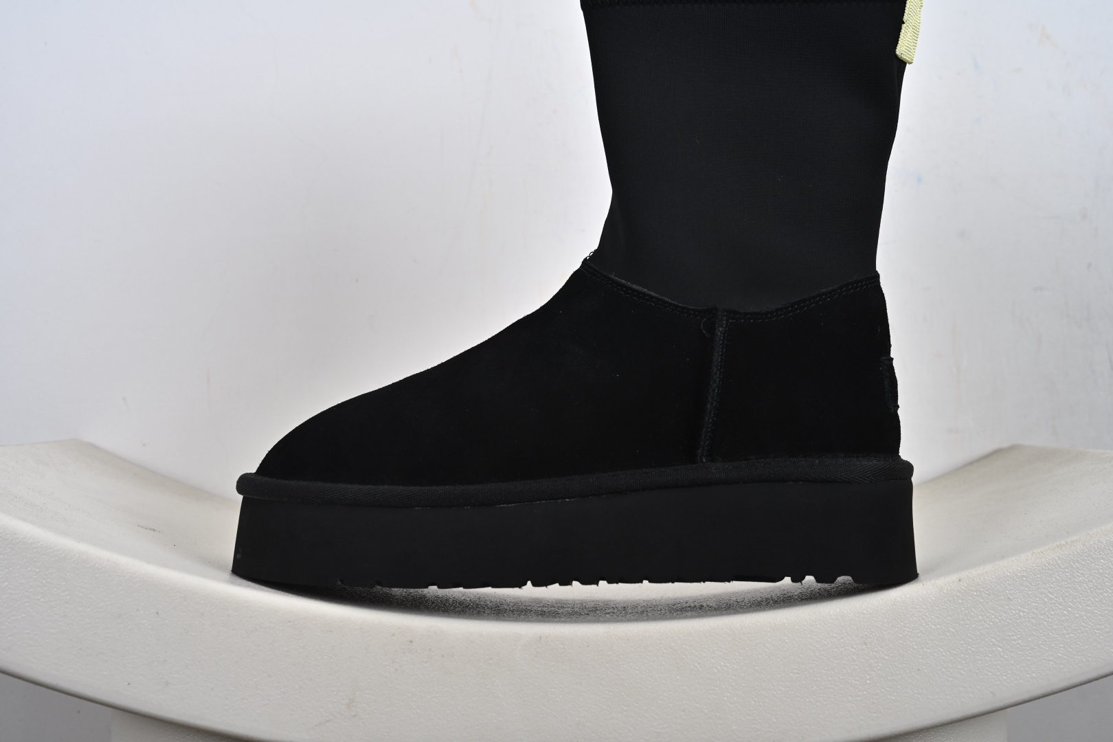 220 经典款 羊皮毛一体雪地靴