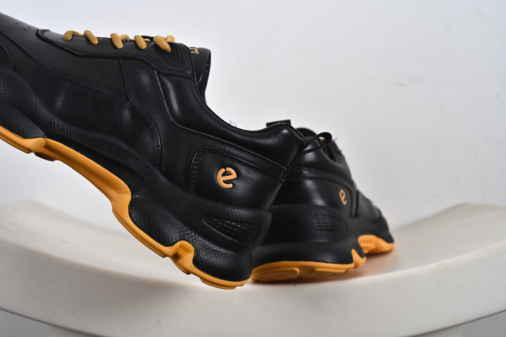 300 ECCO 爱步 运动鞋男 秋双季色拼接透气适舒跑步鞋